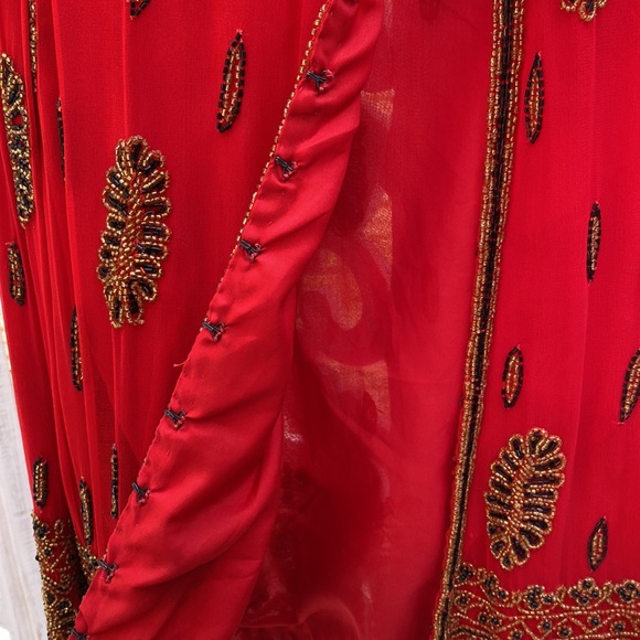 Glamorous red silk  embellished Silk women’s vintage jacket-Medium - Picture 16 of 16